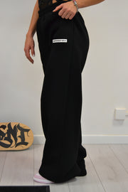 FLUFFY BLACK PANTS - Independent_wear